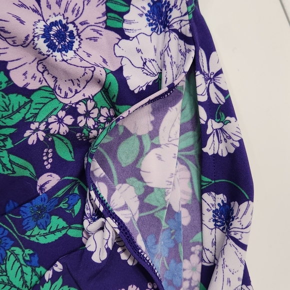 Liz Claiborne XL Violet floral top NWT - Picture 4 of 6